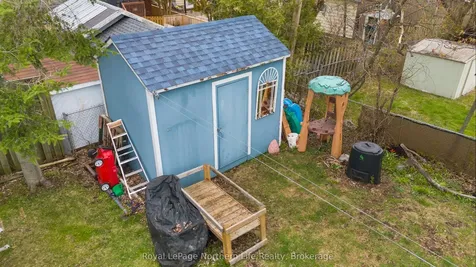 137 Fourth Avenue W North Bay ON P1B 3M7