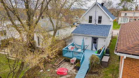 137 Fourth Avenue W North Bay ON P1B 3M7