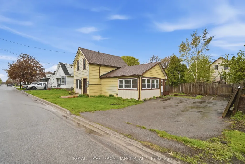 58 John Street Quinte West ON K8V 1J8