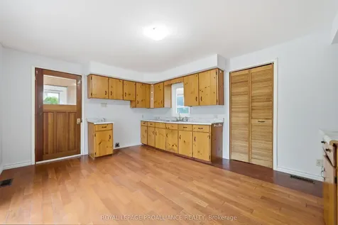 58 John Street Quinte West ON K8V 1J8
