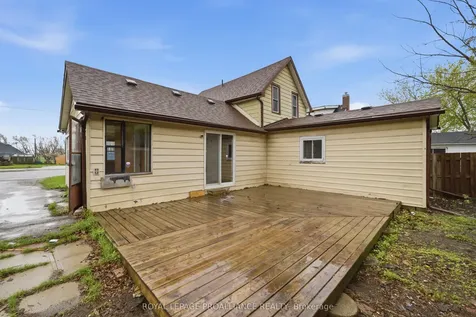 58 John Street Quinte West ON K8V 1J8