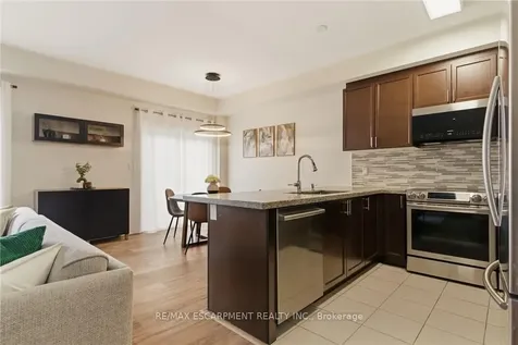 73 Medici Lane Hamilton ON L9B 0H3