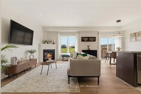 73 Medici Lane Hamilton ON L9B 0H3