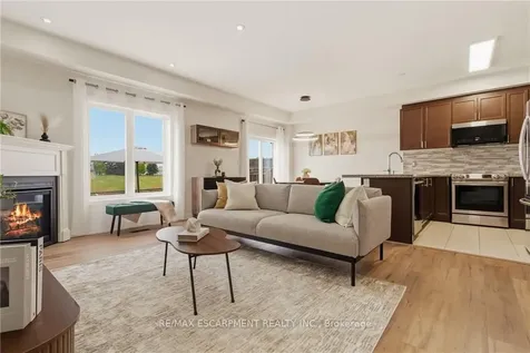 73 Medici Lane Hamilton ON L9B 0H3