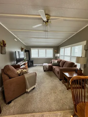 13 Wentworth Drive Kingston ON K7K 5E1