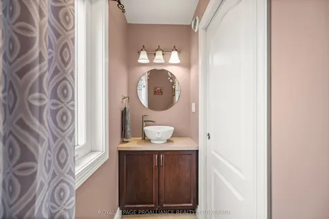 730 Roblin Road Greater Napanee ON K0K 2W0