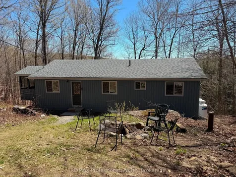 1226 Hubbard & Montgomery Lane Highlands East ON K0M 1S0