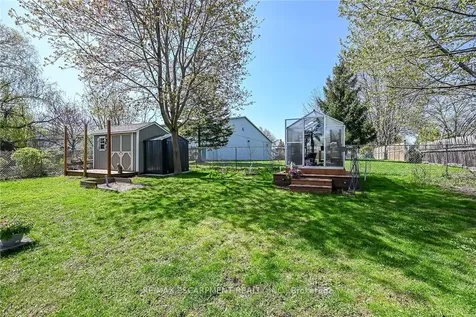 41 Fife Street W Haldimand ON N3W 1J1