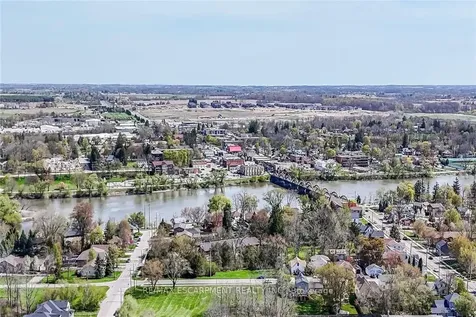 41 Fife Street W Haldimand ON N3W 1J1