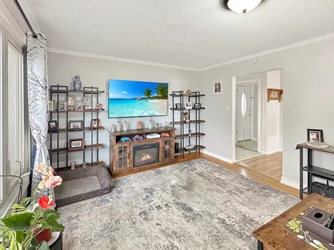 60 Catalina Drive Quinte West ON K8R 1C5