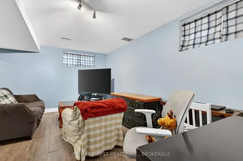 1276 Atkinson Street Kingston ON K7P 0H9