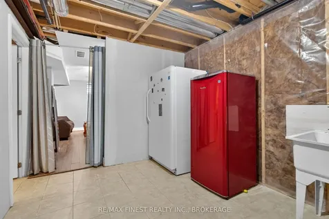 1276 Atkinson Street Kingston ON K7P 0H9