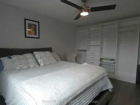 169 Castlefrank Road Kanata ON K2L 1T3