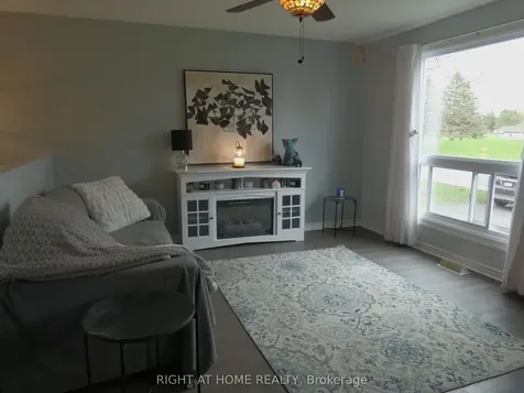 169 Castlefrank Road Kanata ON K2L 1T3