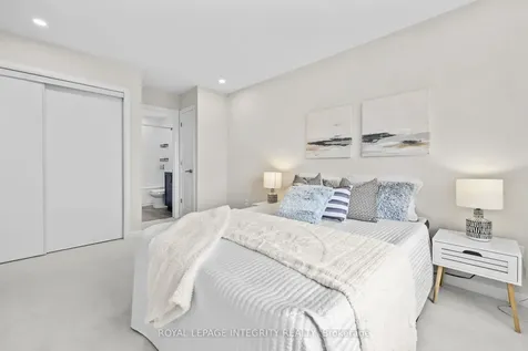 125 Attwell Private Kanata ON K2K 0P6
