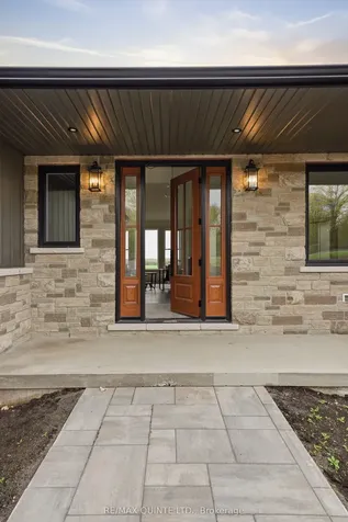 2501 Harmony Road Tyendinaga ON K8N 4Z6