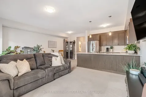 26 Hiscott Drive Hamilton ON L8B 0A3
