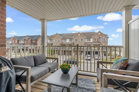 26 Hiscott Drive Hamilton ON L8B 0A3