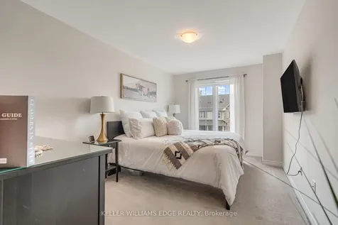 26 Hiscott Drive Hamilton ON L8B 0A3