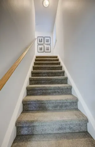 255 Highbrook Crescent W Waterloo ON N2E 3P6