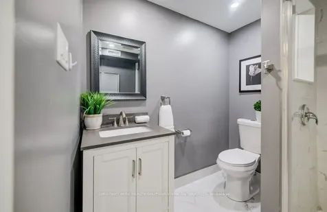 255 Highbrook Crescent W Waterloo ON N2E 3P6