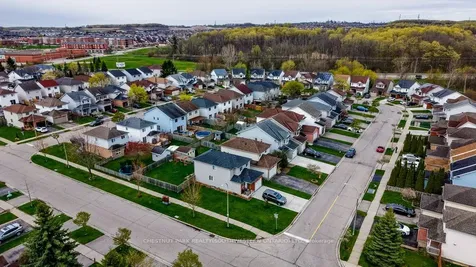 255 Highbrook Crescent W Waterloo ON N2E 3P6