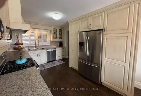 57 Metcalfe Street Thorold ON L2V 3A2
