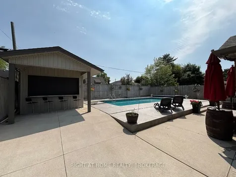 57 Metcalfe Street Thorold ON L2V 3A2