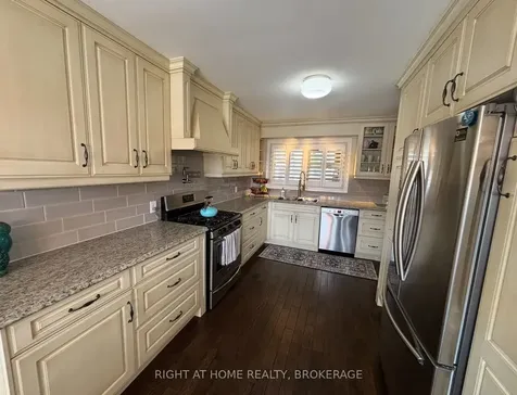 57 Metcalfe Street Thorold ON L2V 3A2