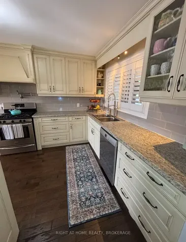 57 Metcalfe Street Thorold ON L2V 3A2