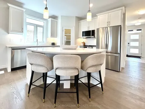 134 Stonecrest Boulevard Quinte West ON K8R 0B4