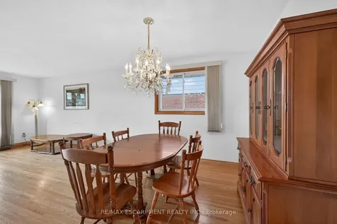 336 Montmorency Drive Hamilton ON L8K 5H4