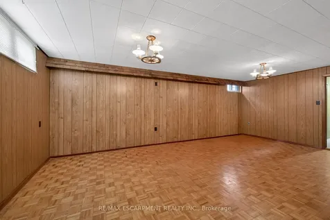 336 Montmorency Drive Hamilton ON L8K 5H4