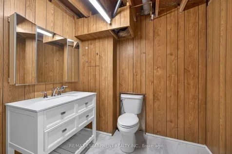 336 Montmorency Drive Hamilton ON L8K 5H4