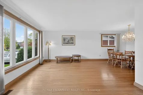 336 Montmorency Drive Hamilton ON L8K 5H4