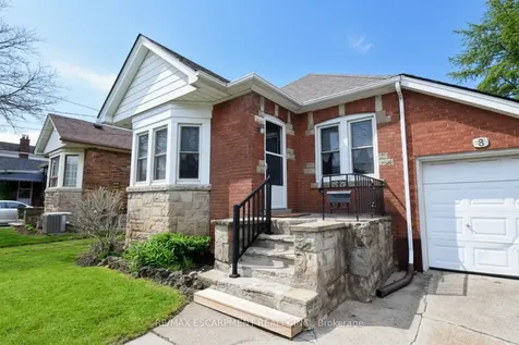 8 Norwood Road Hamilton ON L8S 3P9