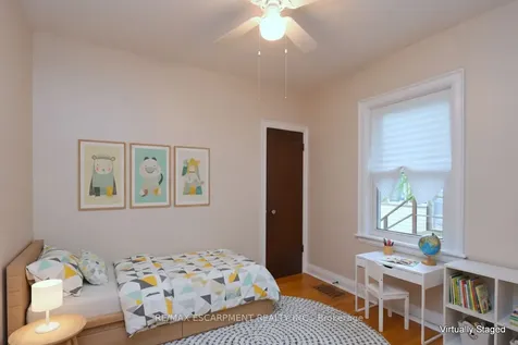 8 Norwood Road Hamilton ON L8S 3P9
