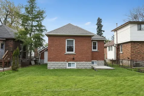 8 Norwood Road Hamilton ON L8S 3P9