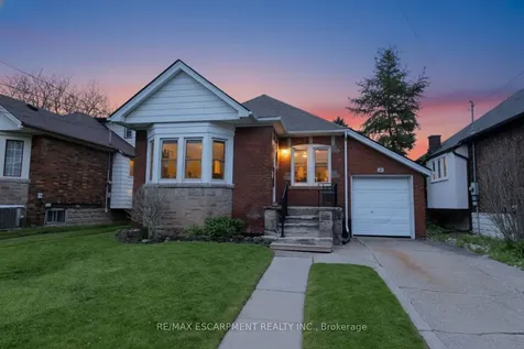 8 Norwood Road Hamilton ON L8S 3P9