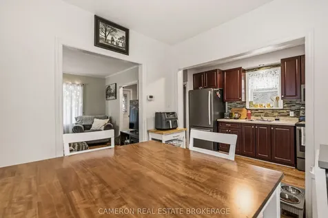 537 Gloucester Street N Cornwall ON K6H 3X4