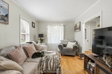 537 Gloucester Street N Cornwall ON K6H 3X4
