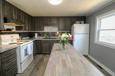 945 First Street S Gravenhurst ON P1P 1K3