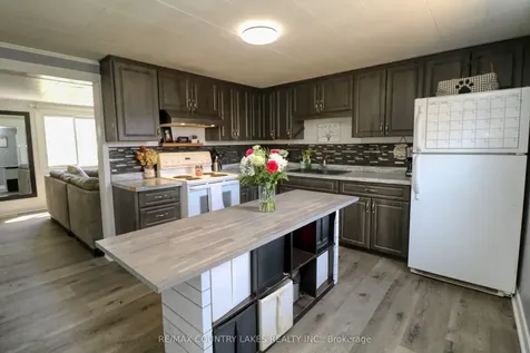 945 First Street S Gravenhurst ON P1P 1K3
