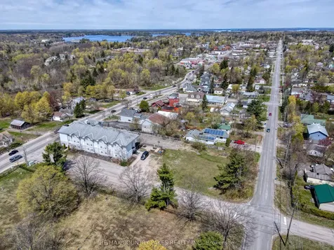 945 First Street S Gravenhurst ON P1P 1K3