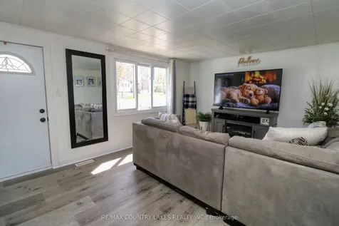 945 First Street S Gravenhurst ON P1P 1K3
