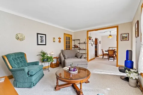 8 Lorraine Street Niagara-on-the-lake ON L0S 1J0