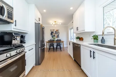 64 Dumbarton Street Guelph ON N1E 3T6