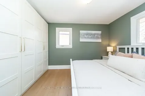 64 Dumbarton Street Guelph ON N1E 3T6