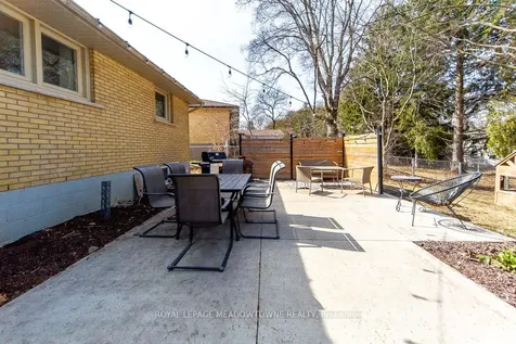 64 Dumbarton Street Guelph ON N1E 3T6