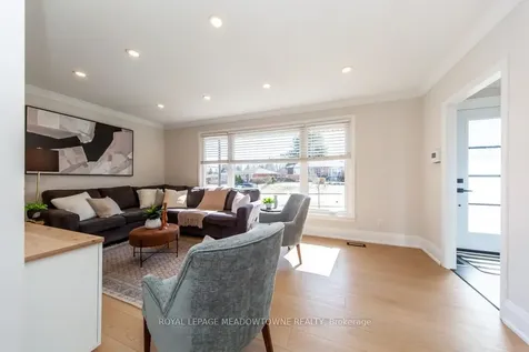 64 Dumbarton Street Guelph ON N1E 3T6